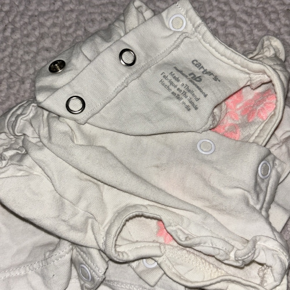 Girl’s NB bundle - Picture 3 of 9